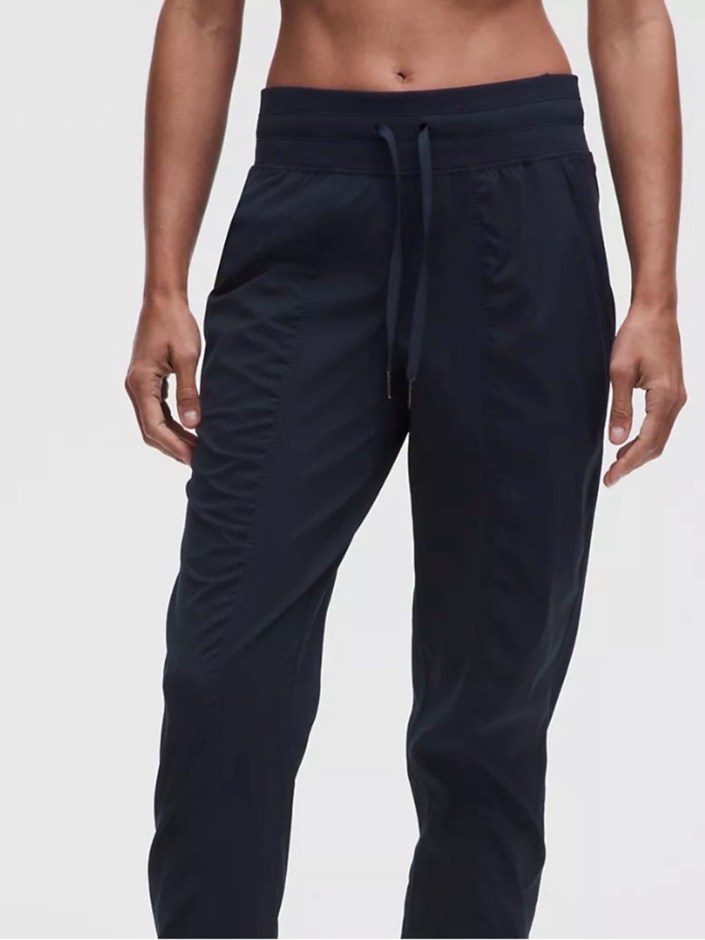 Women's Lululemon Navy Jogger Pants